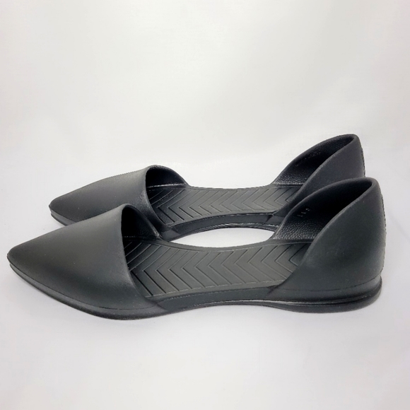 Native Audrey Flats - Picture 3 of 7